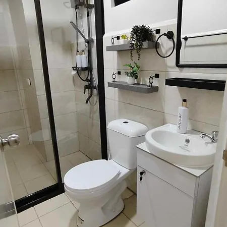 Sky High Suites Royal Ocean Crest Mactan Lapu-Lapu City Exterior photo